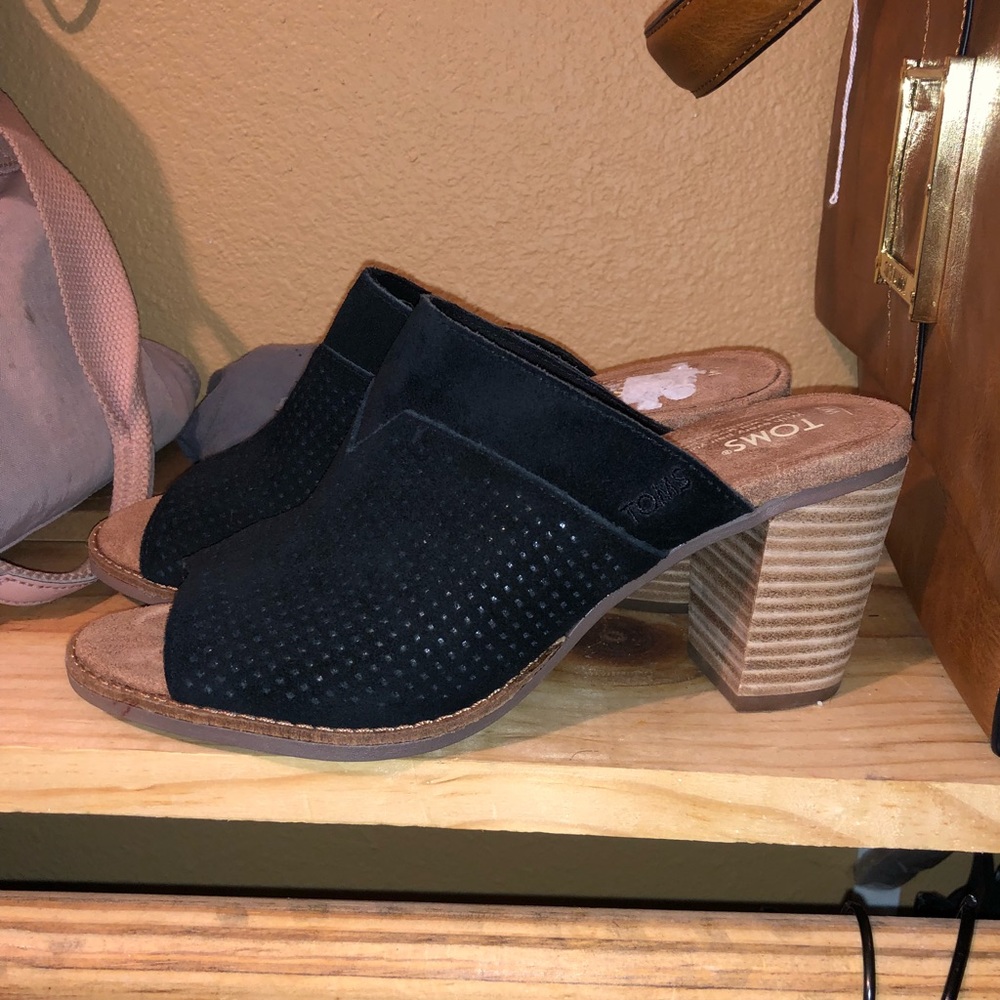 1DAY SALE! TOMS heeled sandals